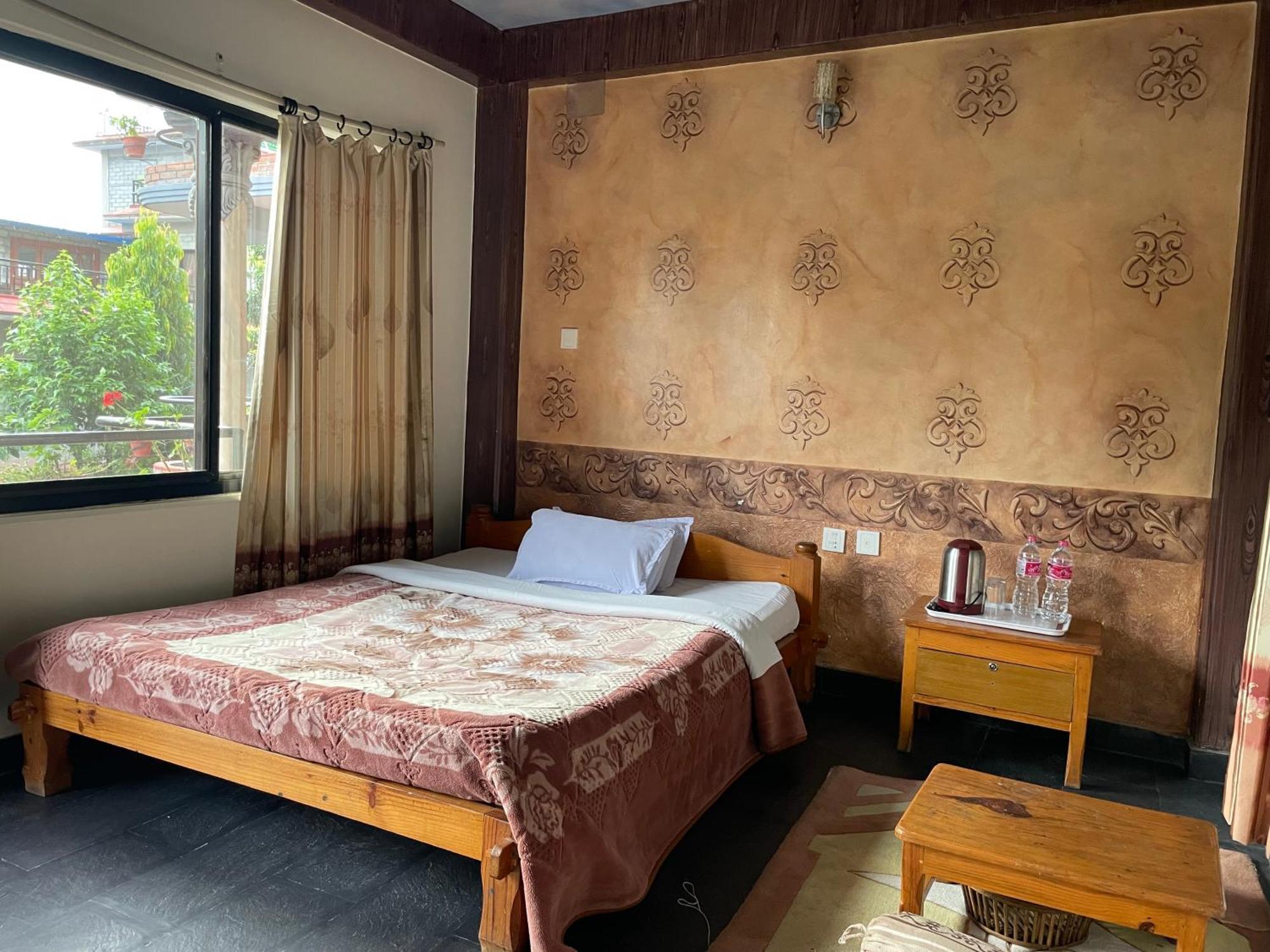 Hotel Hakoniwa Покхара Экстерьер фото