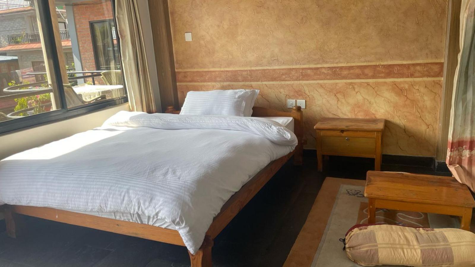 Hotel Hakoniwa Покхара Экстерьер фото