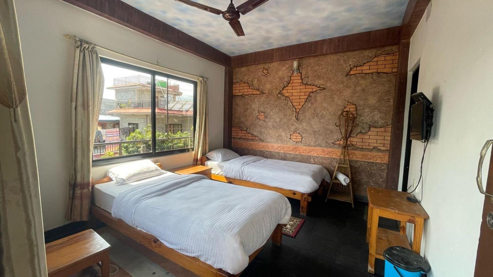 Hotel Hakoniwa Покхара Экстерьер фото